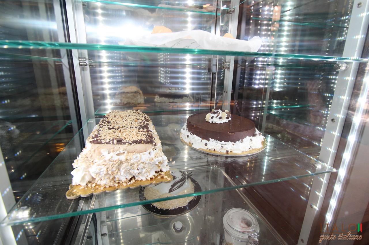 Italo Gusto Italiano lounge-bar, pizzeria,  caffeteria, gelateria a palermo